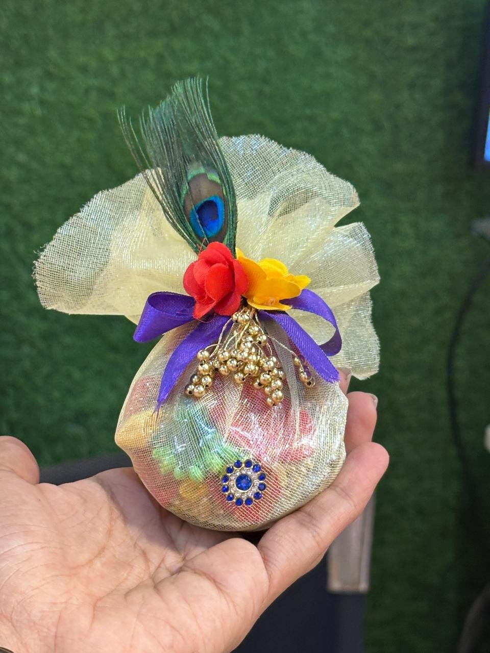 GIFT  AND ARTICLES 13