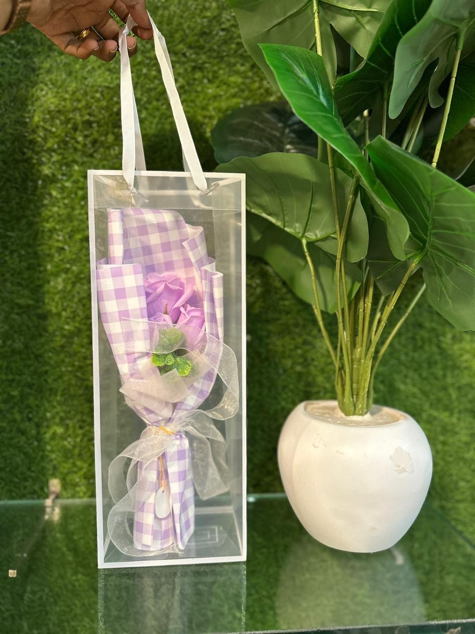 GIFT  AND ARTICLES 31