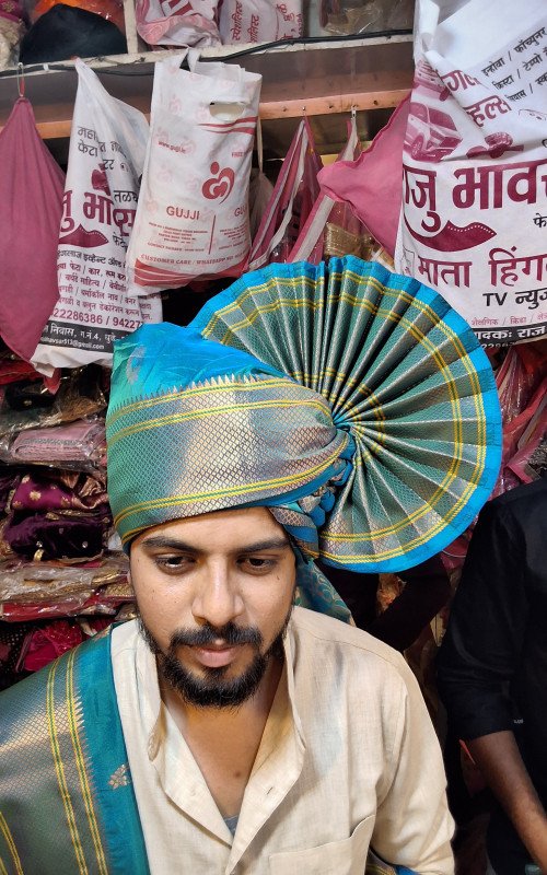 PAITHANI NAVAR DEV FETA FOR RENT AND SEAL